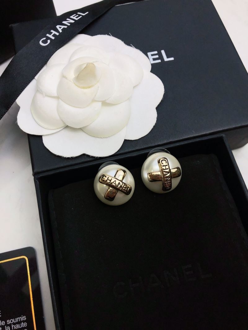 Ch**el earrings